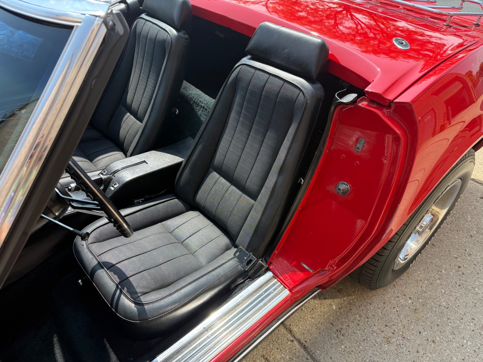 Chevrolet-Corvette-1969-Convertible-22