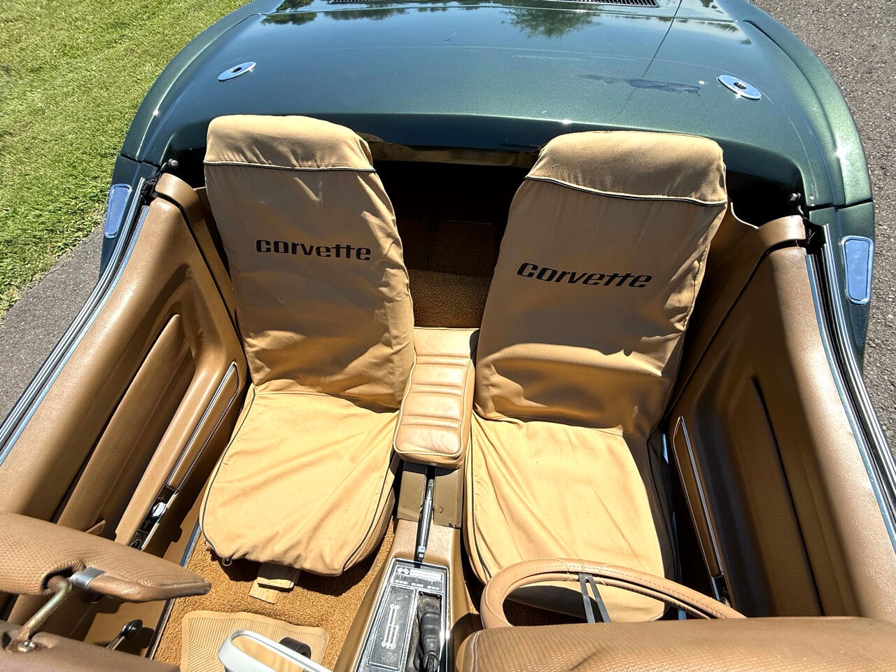 Chevrolet-Corvette-1969-Convertible-25