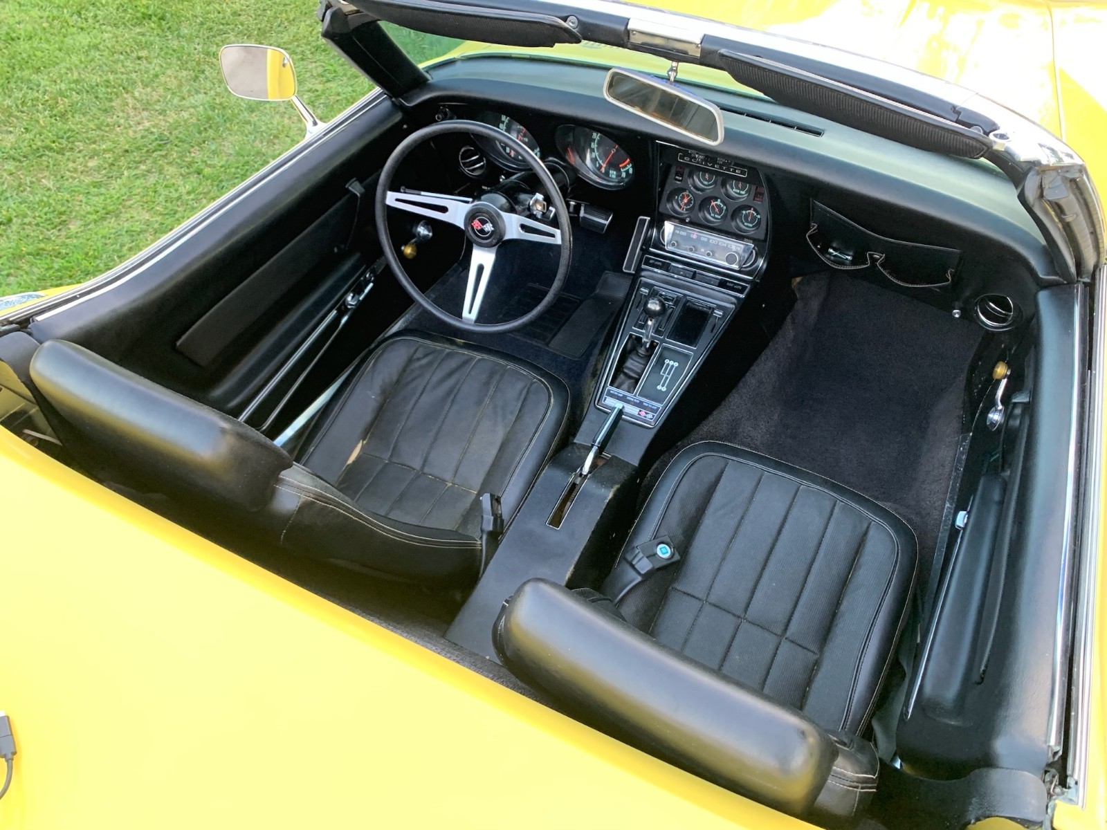 Chevrolet-Corvette-1969-Convertible-29