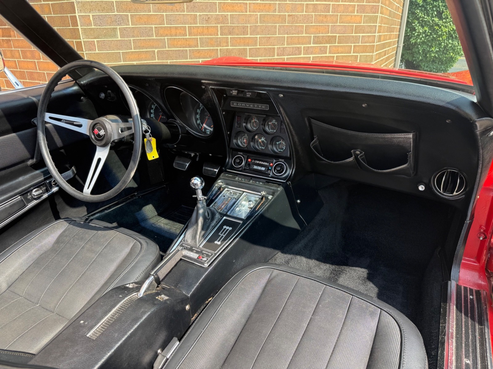 Chevrolet-Corvette-1969-Convertible-29