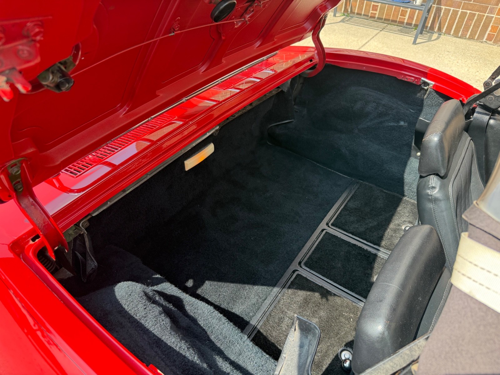 Chevrolet-Corvette-1969-Convertible-31