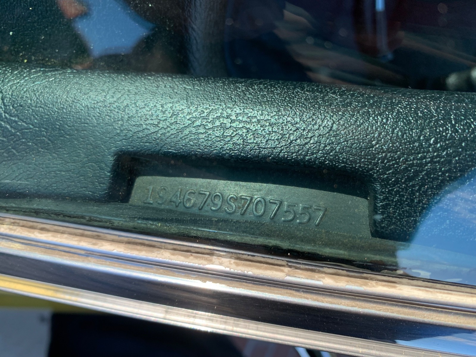 Chevrolet-Corvette-1969-Convertible-38