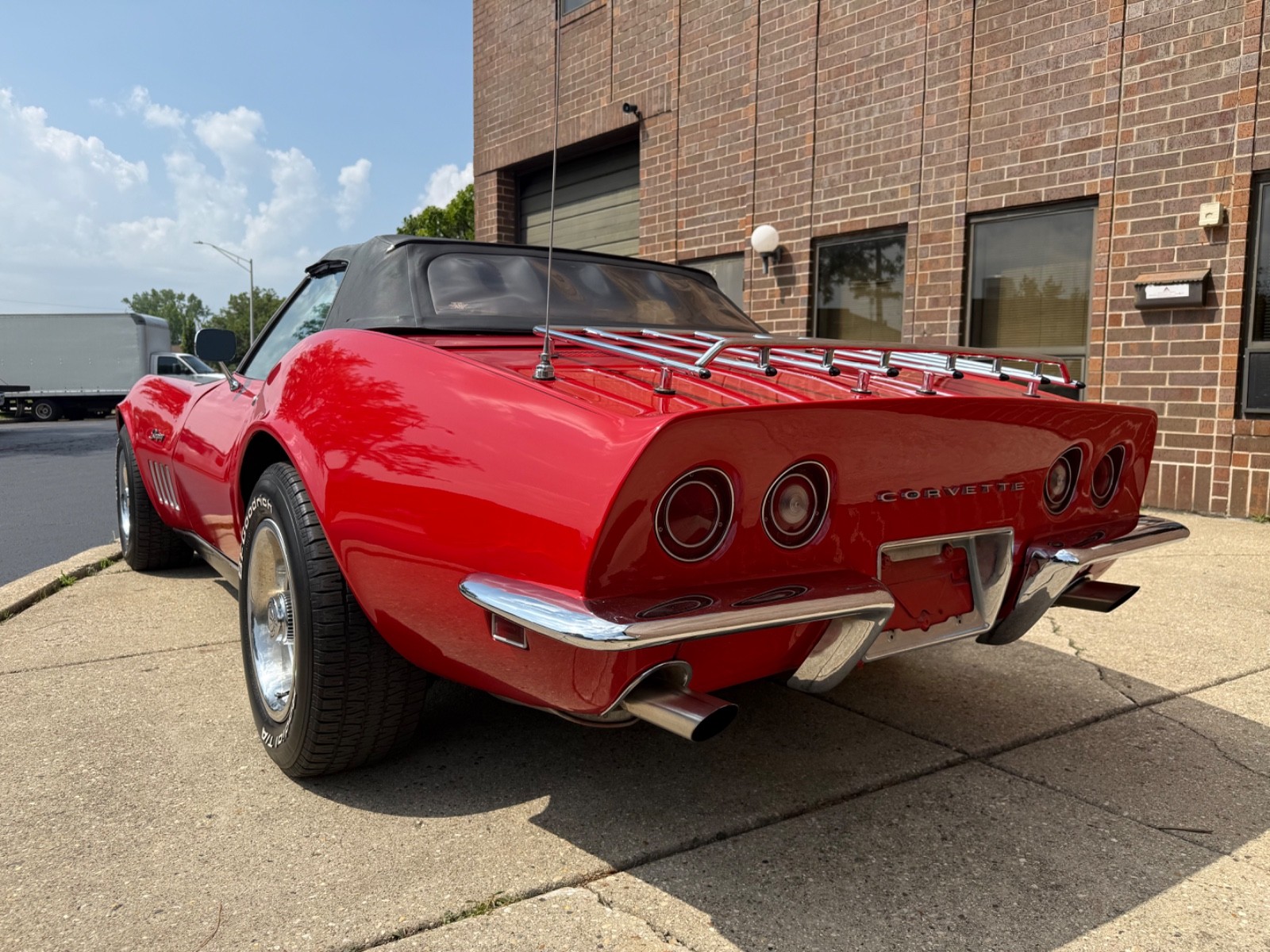 Chevrolet-Corvette-1969-Convertible-4