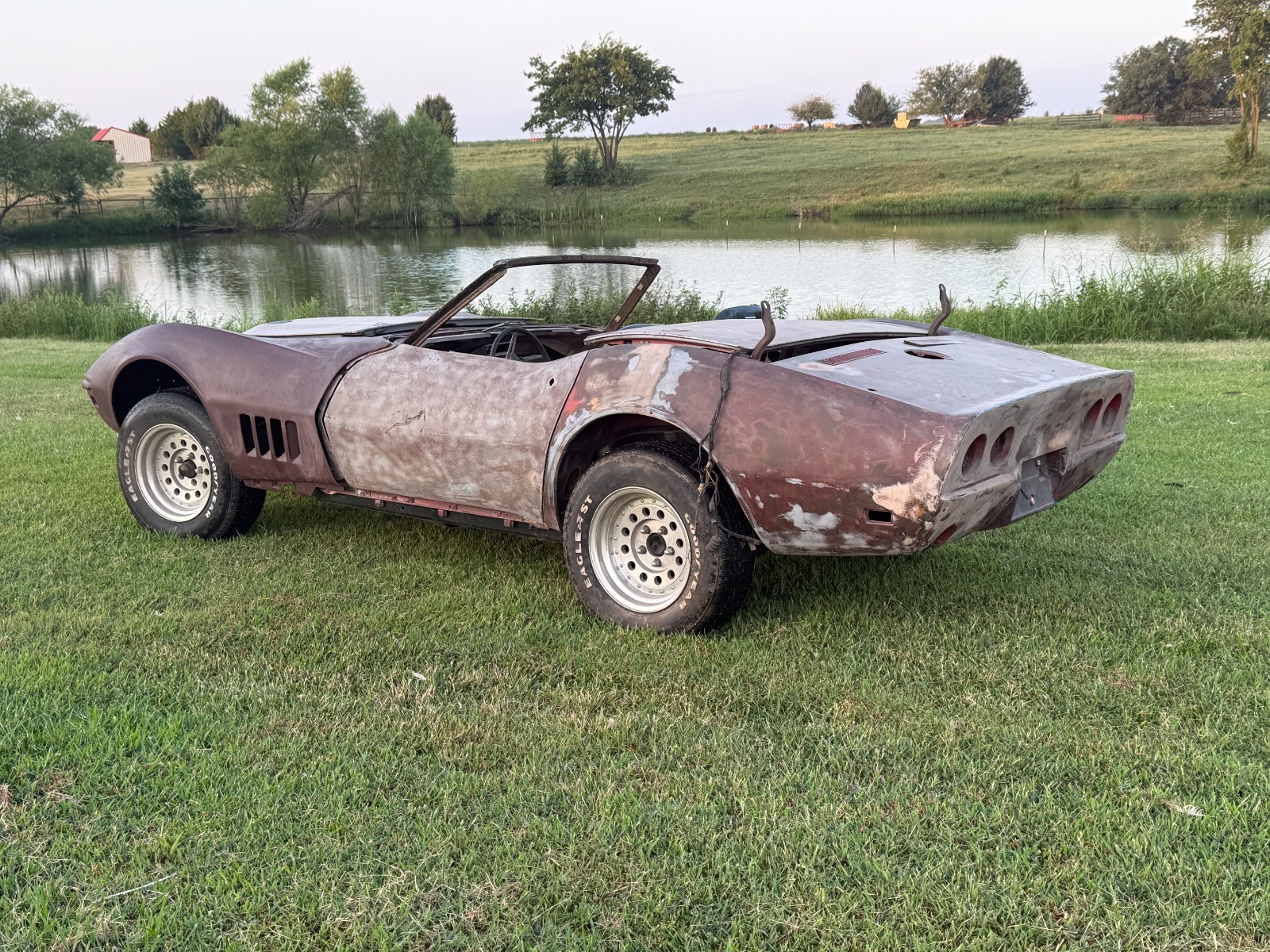 Chevrolet-Corvette-1969-Convertible-4