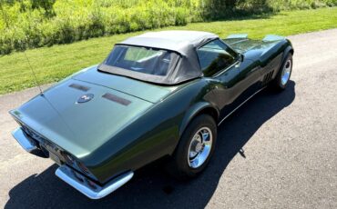 Chevrolet-Corvette-1969-Convertible-7