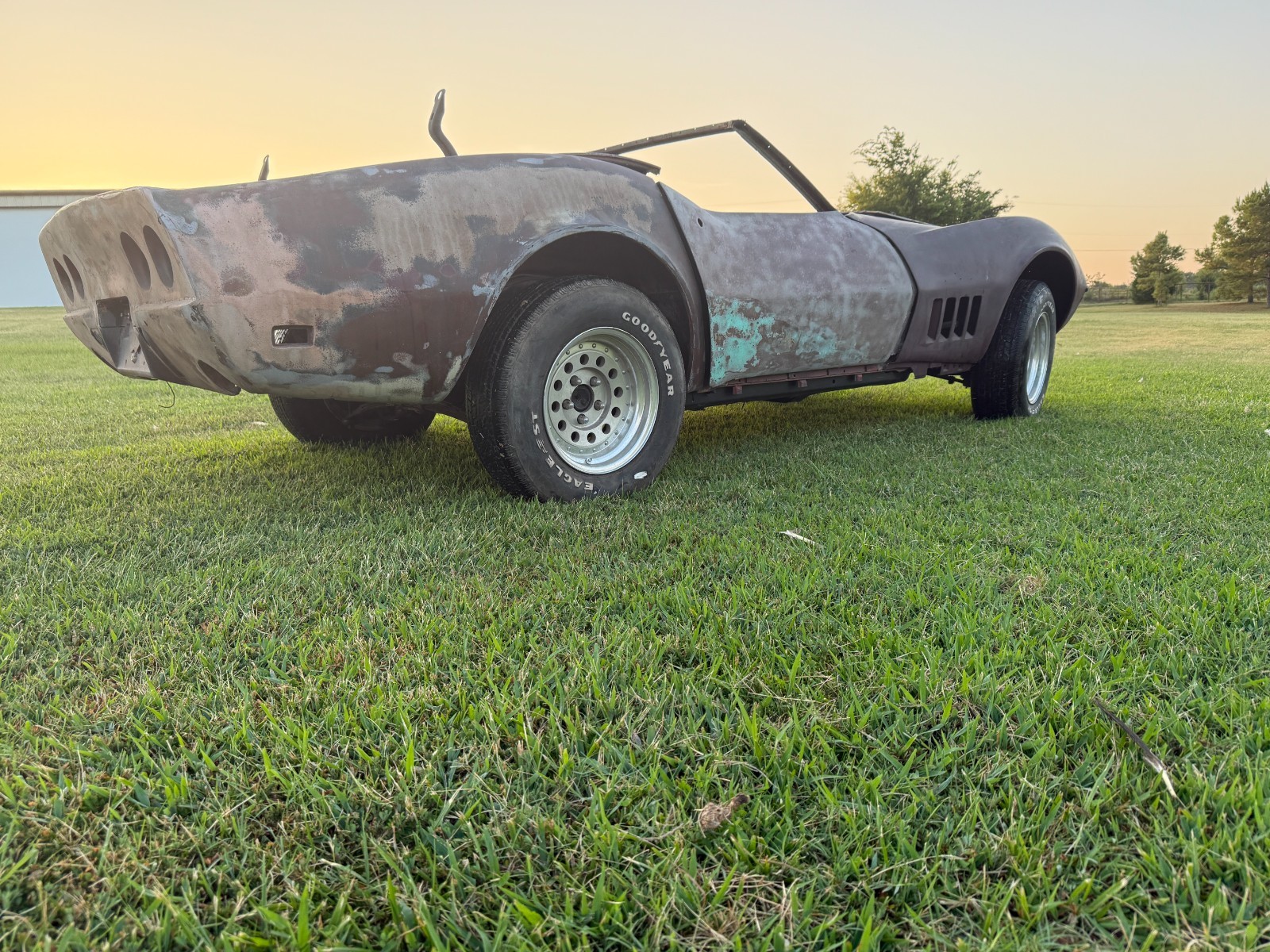 Chevrolet-Corvette-1969-Convertible-8