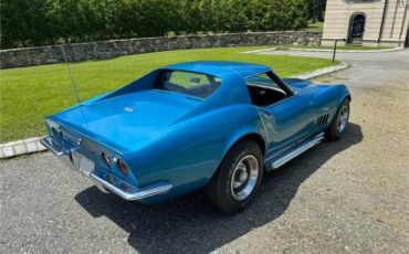 Chevrolet-Corvette-1969-Coupe-6