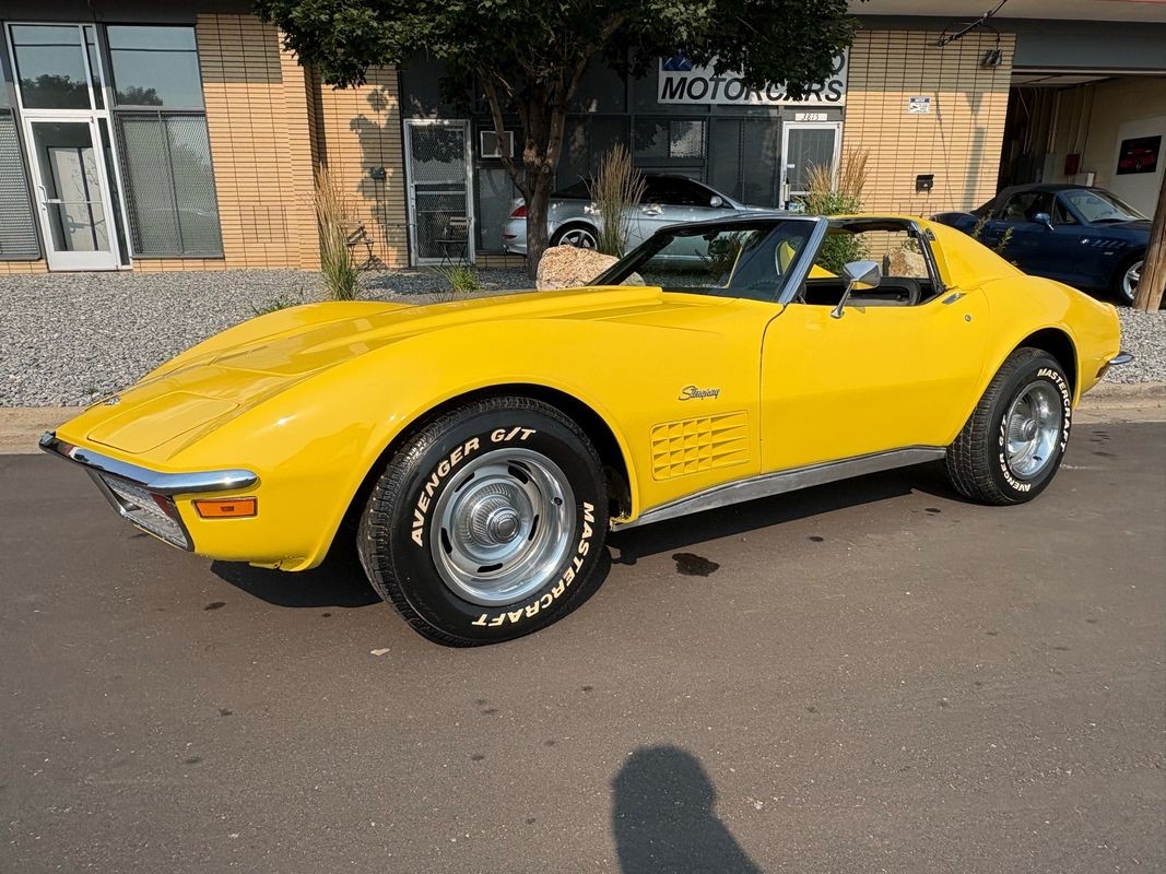 Chevrolet-Corvette-1970-39