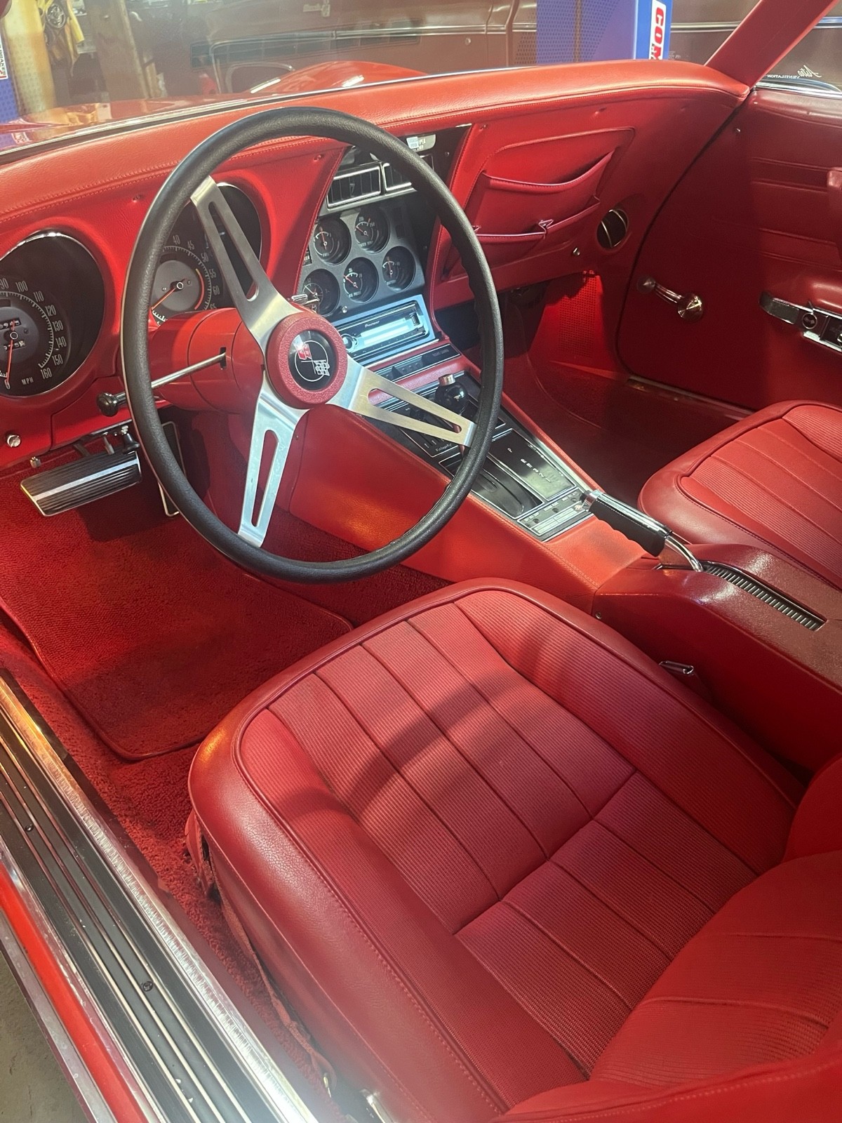 Chevrolet-Corvette-1970-Convertible-18