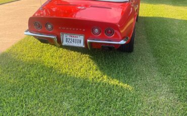Chevrolet-Corvette-1970-Convertible-2