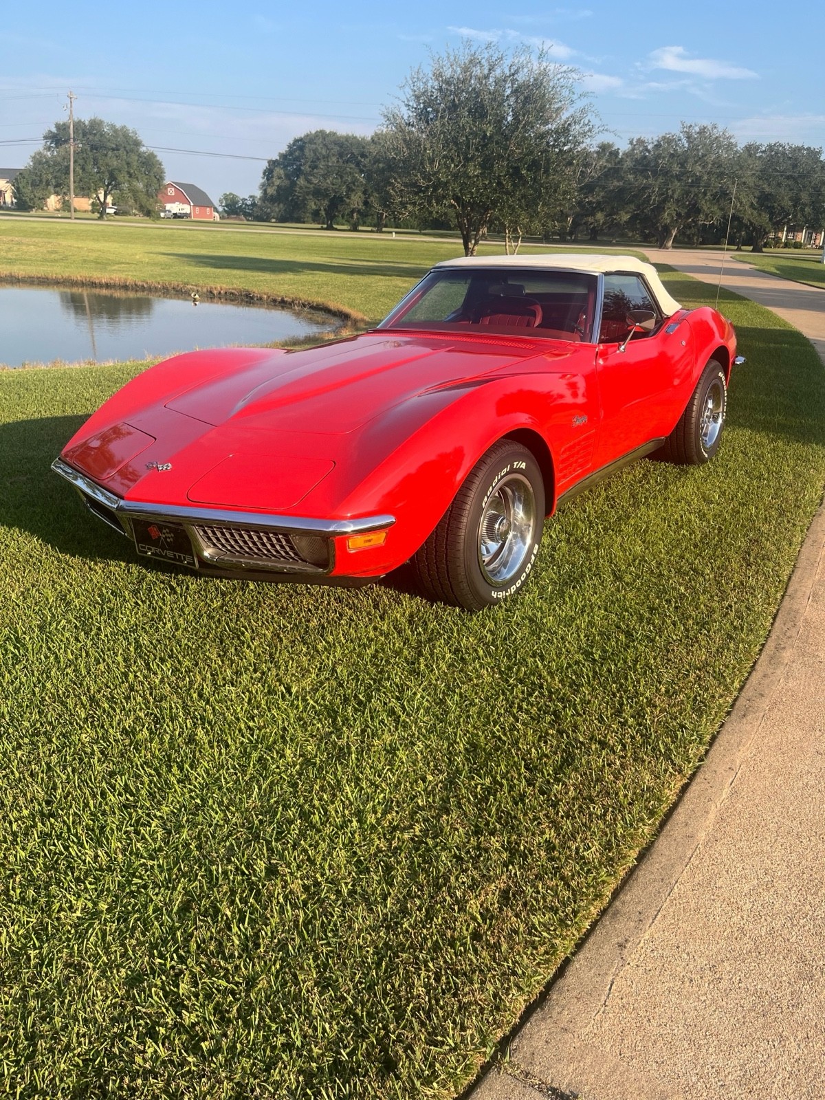 Chevrolet-Corvette-1970-Convertible-4