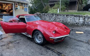 Chevrolet-Corvette-1970-Red-Black-2