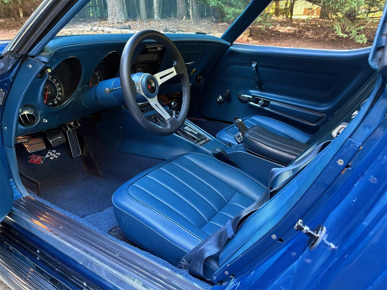 Chevrolet-Corvette-1971-Bridgehampton-Blue-Blue-10