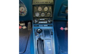 Chevrolet-Corvette-1971-Bridgehampton-Blue-Blue-12