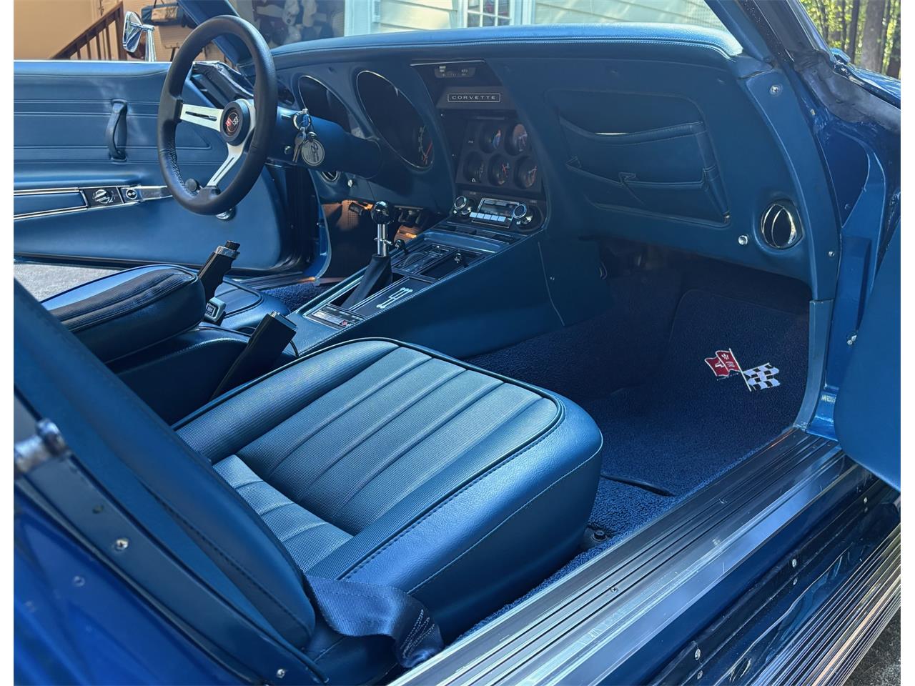 Chevrolet-Corvette-1971-Bridgehampton-Blue-Blue-14