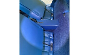Chevrolet-Corvette-1971-Bridgehampton-Blue-Blue-16