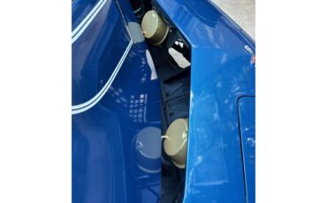 Chevrolet-Corvette-1971-Bridgehampton-Blue-Blue-22