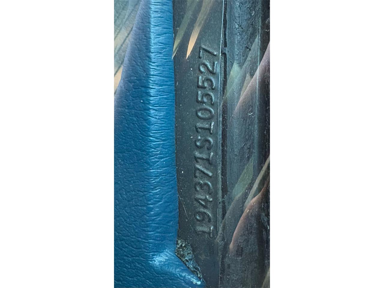 Chevrolet-Corvette-1971-Bridgehampton-Blue-Blue-24