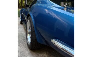 Chevrolet-Corvette-1971-Bridgehampton-Blue-Blue-9