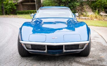 Chevrolet-Corvette-1971-Coupe-2