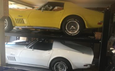 Chevrolet-Corvette-1971-Coupe-8