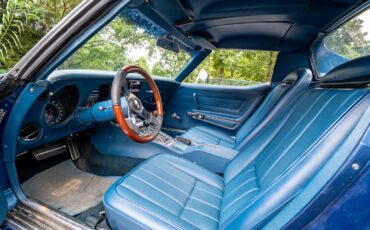 Chevrolet-Corvette-1971-Coupe-9