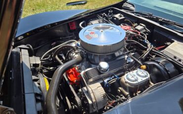 Chevrolet-Corvette-1972-Black-Black-13