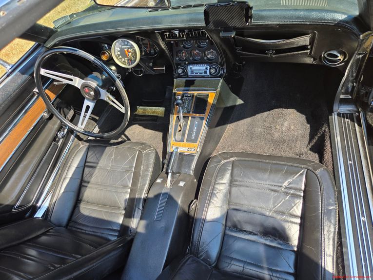 Chevrolet-Corvette-1972-Black-Black-19