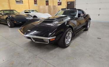 Chevrolet-Corvette-1972-Black-Black-33