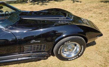 Chevrolet-Corvette-1972-Black-Black-5