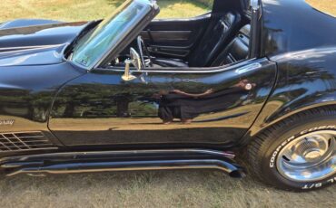 Chevrolet-Corvette-1972-Black-Black-8
