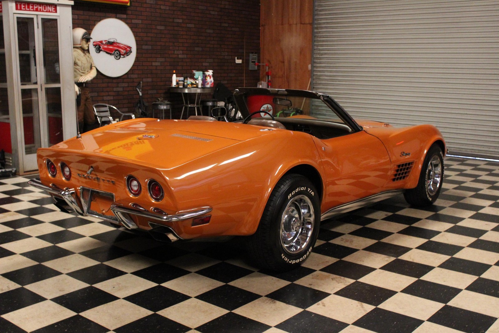 Chevrolet-Corvette-1972-Convertible-5