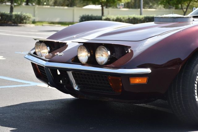 Chevrolet-Corvette-1972-Coupe-11