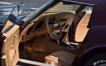 Chevrolet-Corvette-1972-Coupe-13