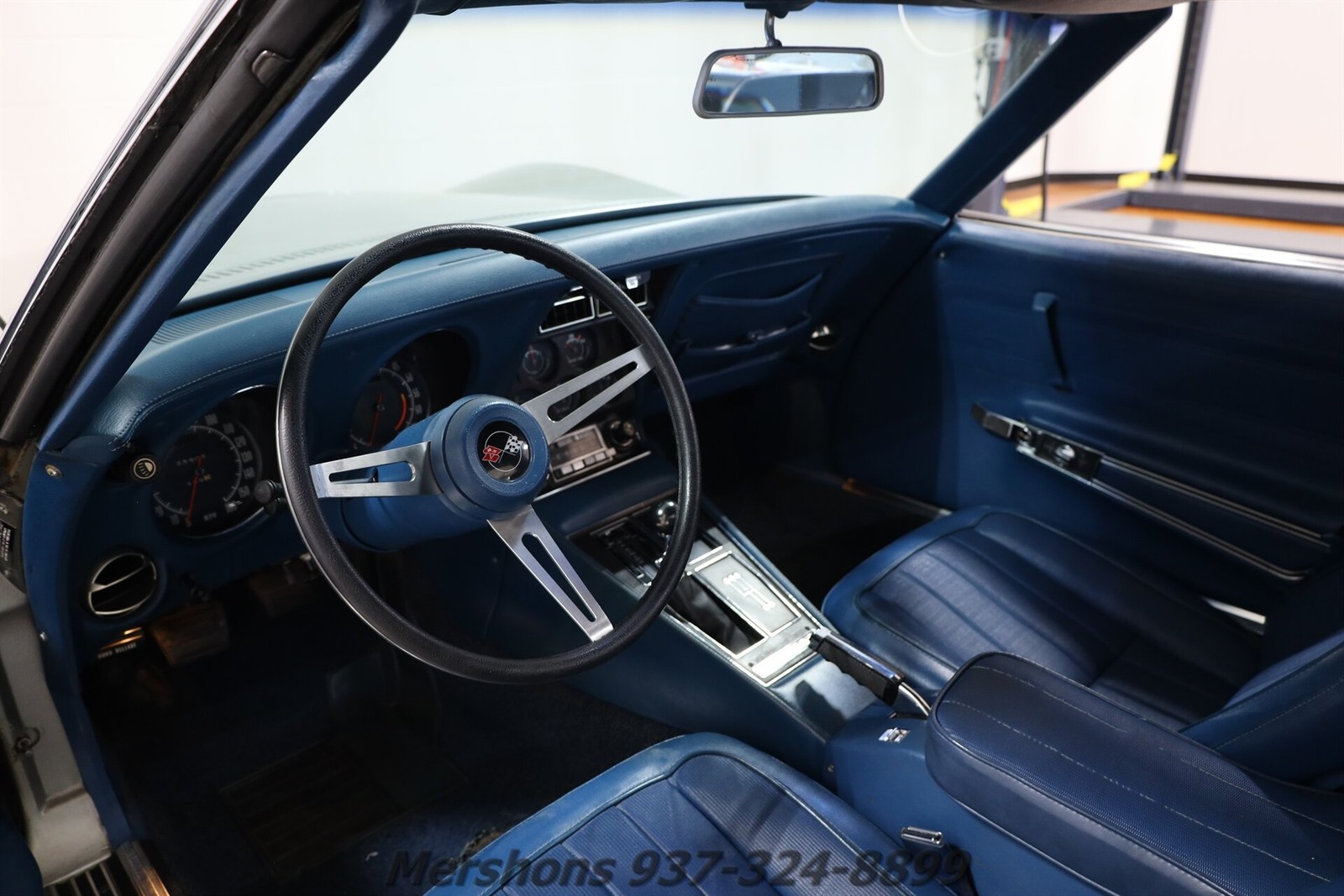 Chevrolet-Corvette-1972-Coupe-13