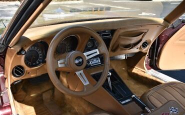 Chevrolet-Corvette-1972-Coupe-14