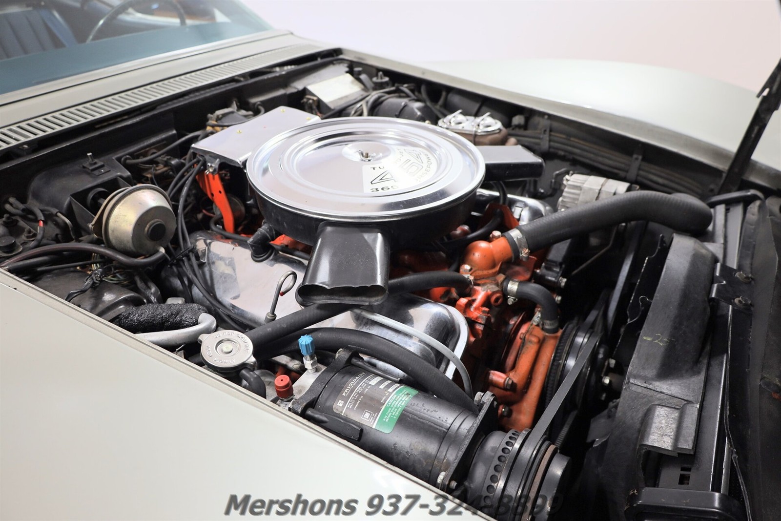Chevrolet-Corvette-1972-Coupe-16