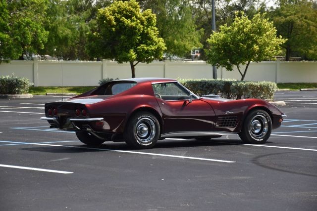 Chevrolet-Corvette-1972-Coupe-2