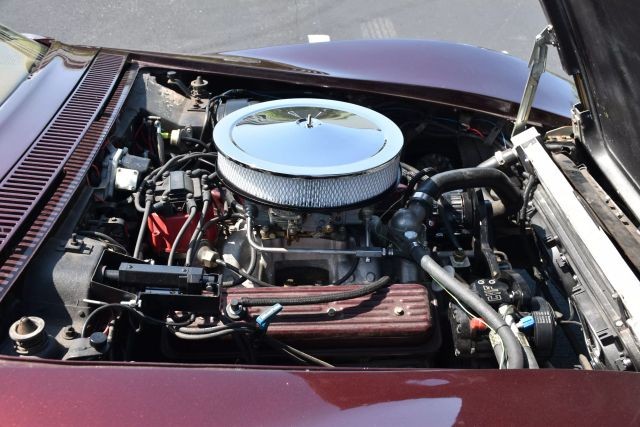 Chevrolet-Corvette-1972-Coupe-20