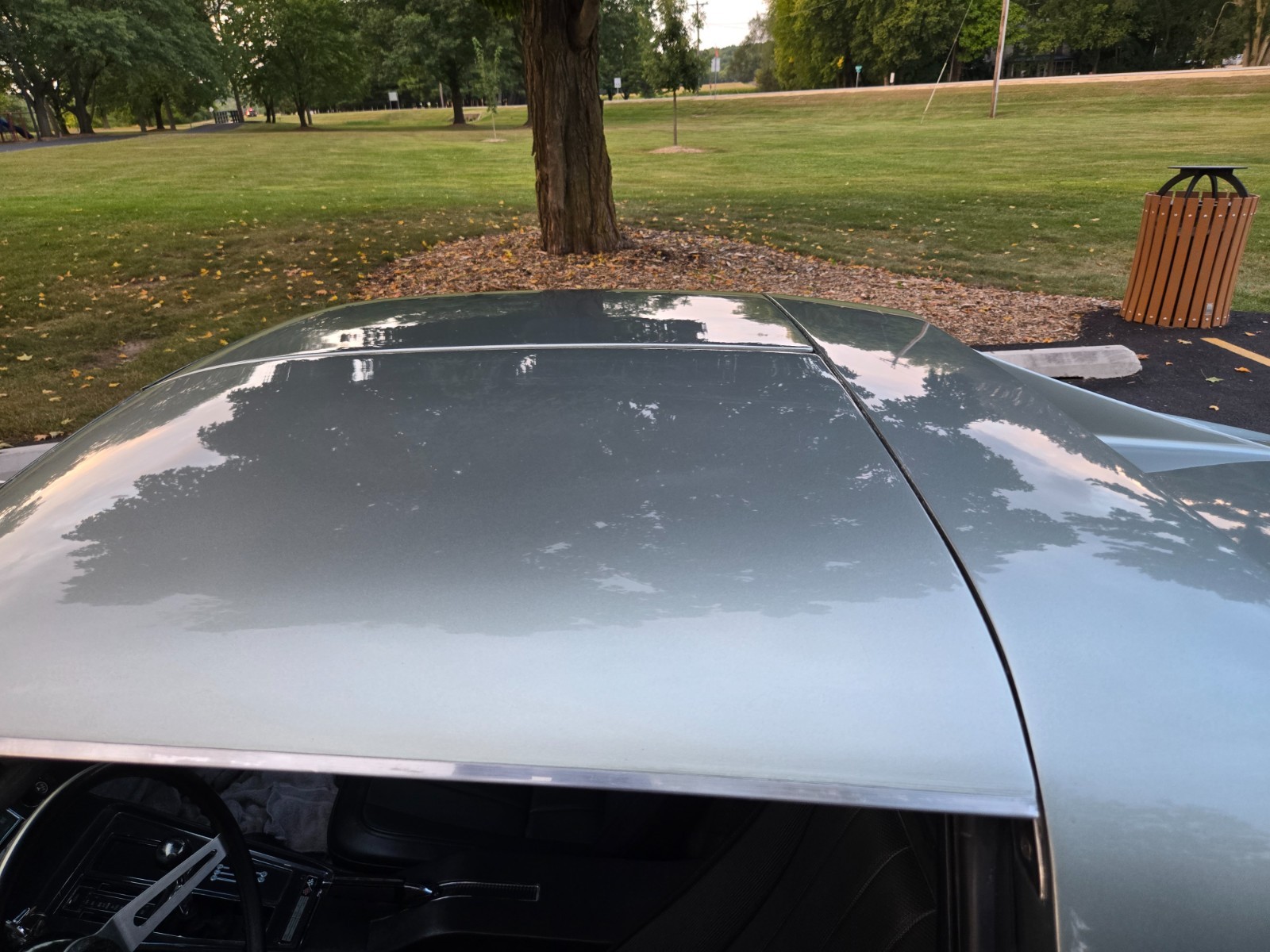 Chevrolet-Corvette-1972-Coupe-21