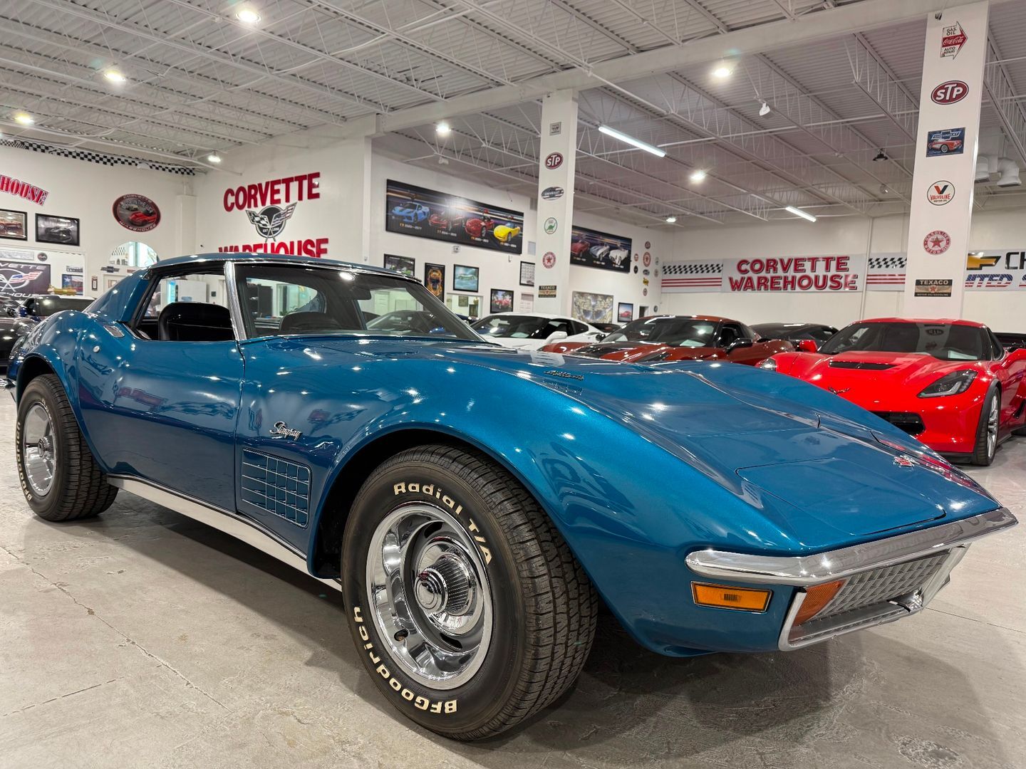 Chevrolet-Corvette-1972-Coupe-3