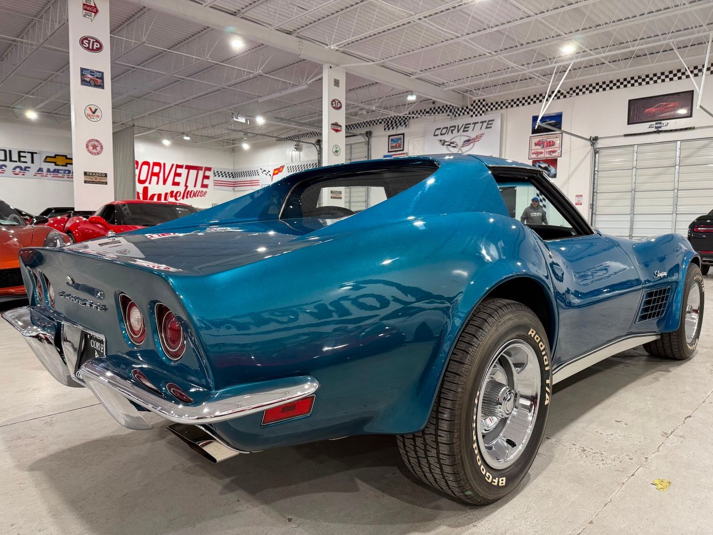 Chevrolet-Corvette-1972-Coupe-5