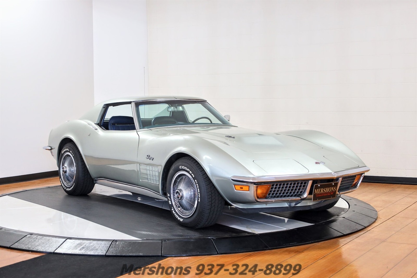 Chevrolet-Corvette-1972-Coupe-6