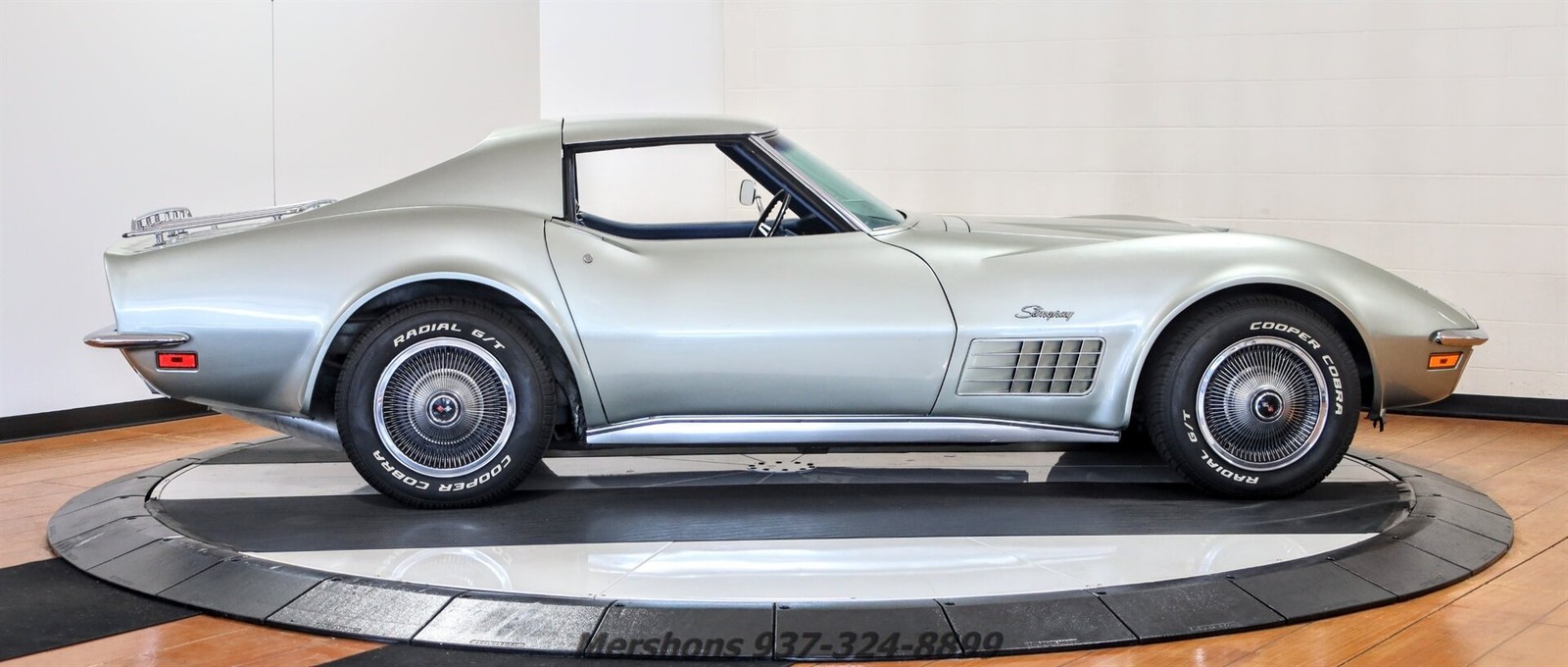 Chevrolet-Corvette-1972-Coupe-7
