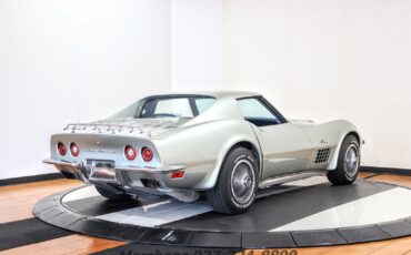 Chevrolet-Corvette-1972-Coupe-8