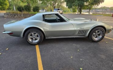 Chevrolet-Corvette-1972-Coupe-9