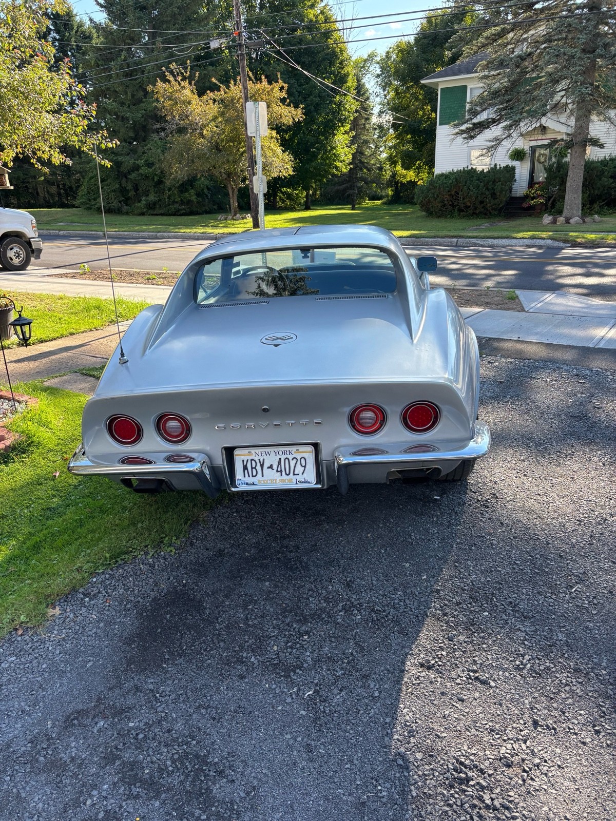 Chevrolet-Corvette-1973-1