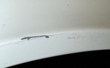 Chevrolet-Corvette-1973-Classic-White-Medium-Saddle-32