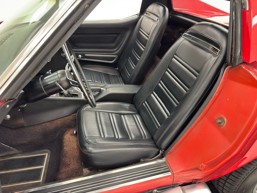 Chevrolet-Corvette-1973-Coupe-31