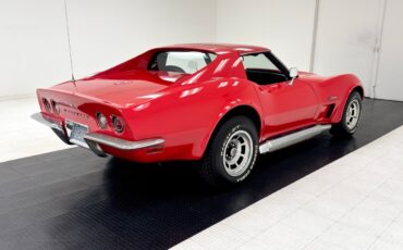 Chevrolet-Corvette-1973-Coupe-5